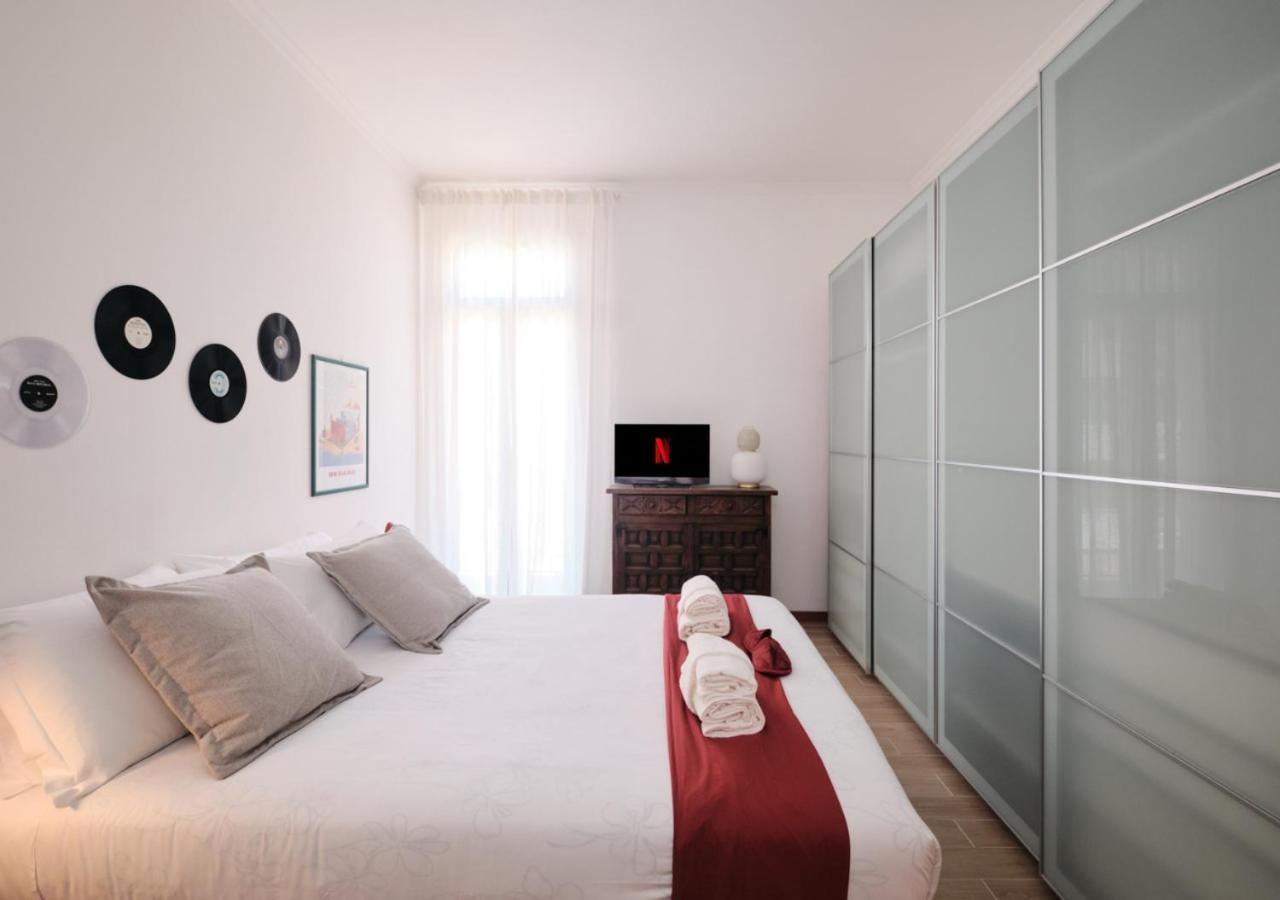 Appartamento Attico Con Terrazzo - Colosseo A 20Min *